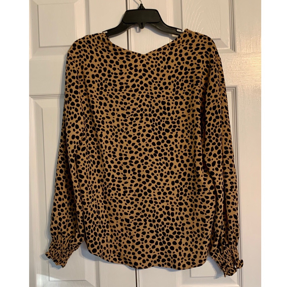 NWT Animal Print Long Sleeve Top - Picture 2 of 5